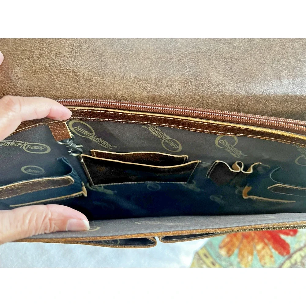 Vintage APC AmeriLeather Briefcase Carry On Bag 17X12.5 compartment strap
